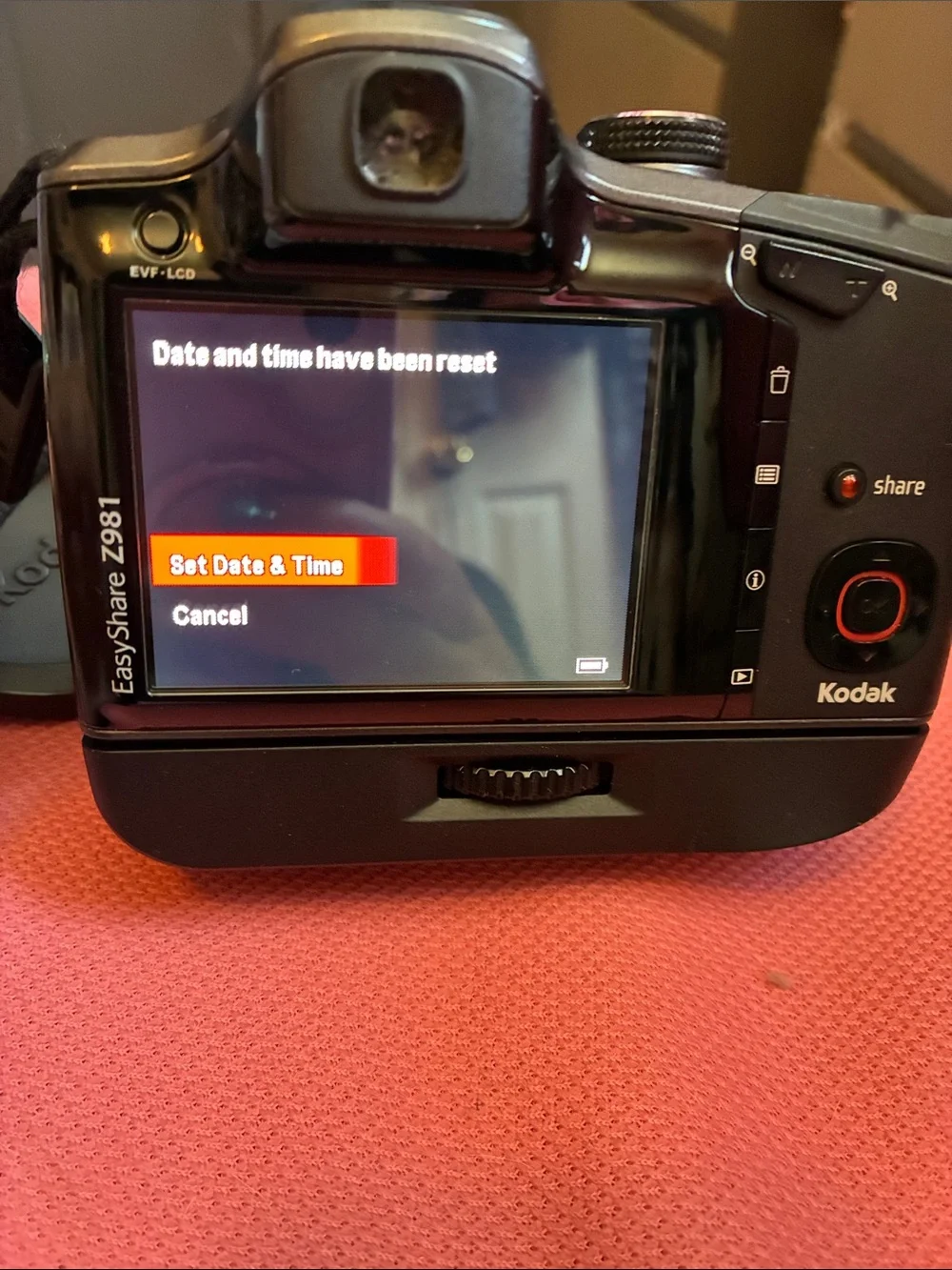 Kodak Black Digital Camera with Zoom Lens and Lens Cap